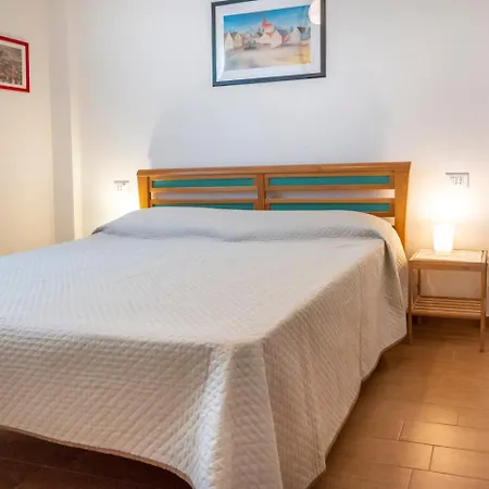 M152 - Marcelli, Nuovo Trilocale Con Giardino Apartmán